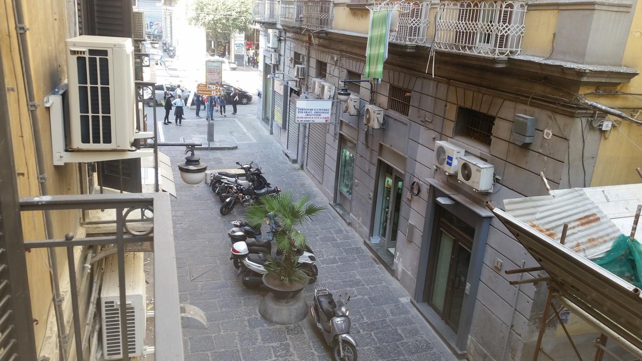 B&B Residenza Il Castello ナポリ エクステリア 写真